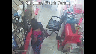 Indian lady steals dell laptop